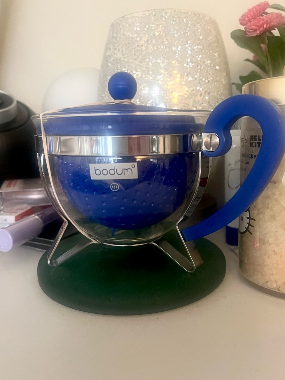 Bodum Chambord Glass Teapot featuring a blue plastic handle & lid